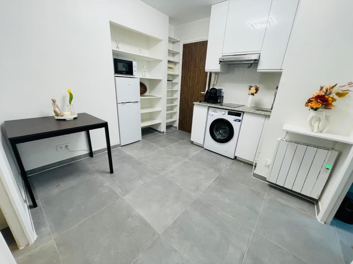 Dream Dwell Paris-Two Bedrooms Apart Near Gare Du Nord Exterior photo