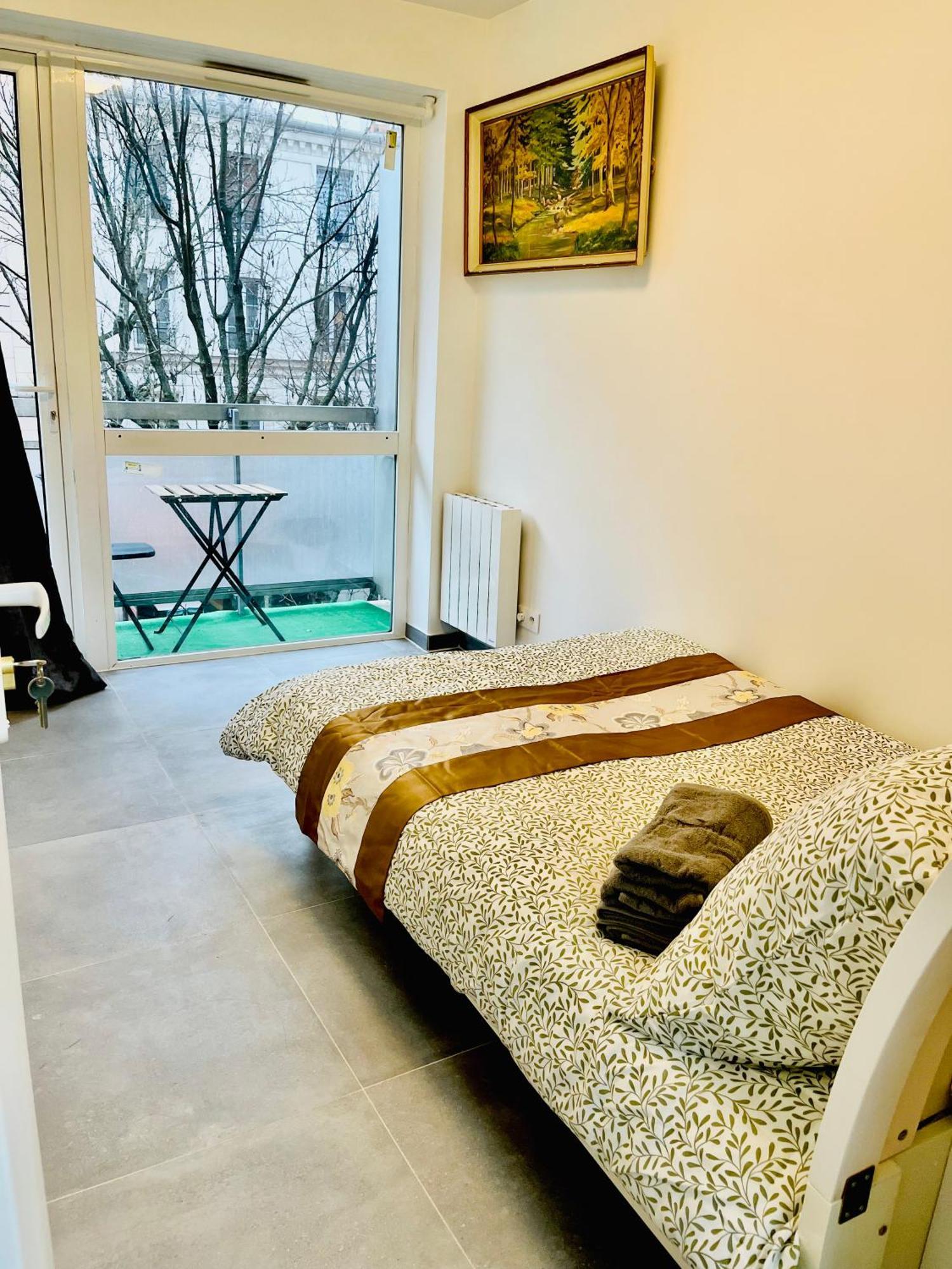 Dream Dwell Paris-Two Bedrooms Apart Near Gare Du Nord Exterior photo